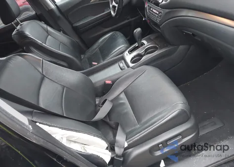 2020 Honda Pilot 2Wd Ex-L z USA, uszkodzony, nr VIN 5FNYF5H54LB024001